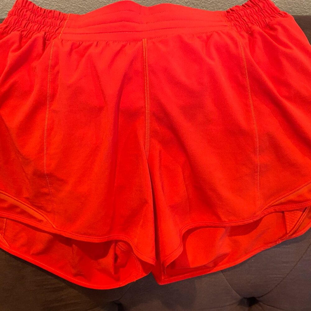lululemon Hotty Hot High-Rise Lined Short 4", size 8, red